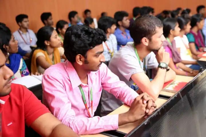 Apollo Engineering College campus in Chennai, Tamil Nadu, India — photo 2