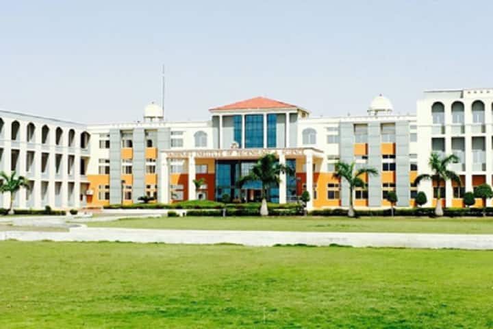 Vaishnavi Institute of Management campus in Bhopal, Madhya Pradesh, India — photo 1