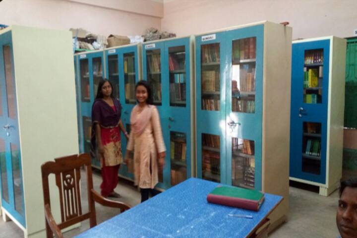 Hazi AK Khan College campus in Hariharpara, West Bengal, India — photo 2
