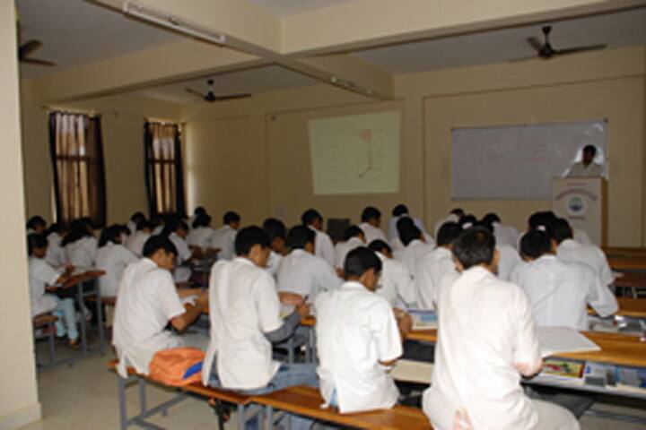 Sidramappa Danigond Memorial Trust's Danigond Ayurvedic Medical College and Padma Ayurvedic Hospital and Research Centre campus in Bagalkot, Karnataka, India — photo 3