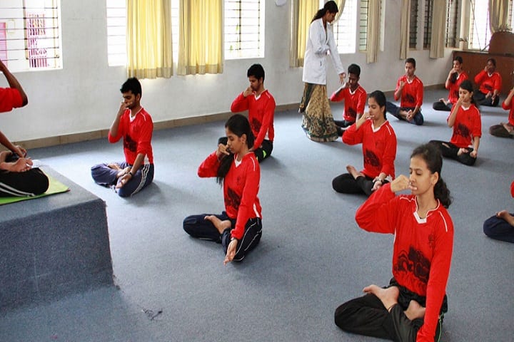 Sri Kalabyraveshwara Swamy Ayurvedic Medical College campus in Bangalore, Karnataka, India — photo 6