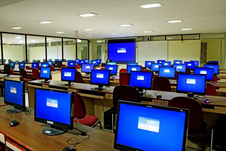 Kashi Institute of Management and Science campus in Varanasi, Uttar Pradesh, India — photo 4