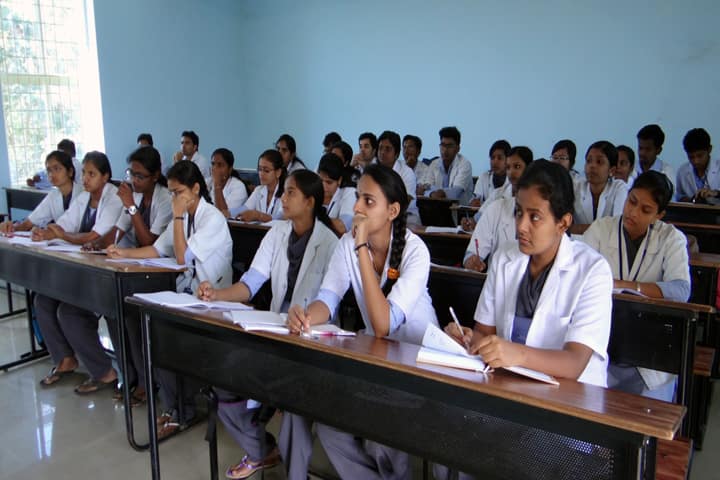 Sushrutha Ayurvedic Medical College and Hospital campus in Bangalore, Karnataka, India — photo 2