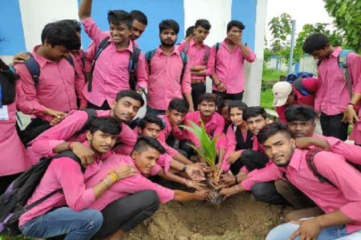 Haji Md Serafat Mondal Government Polytechnic campus in Birbhum, West Bengal, India — photo 6
