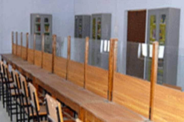 Swami Swaroopanand Institute of Management and Technology campus in Muzaffarnagar, Uttar Pradesh, India — photo 3