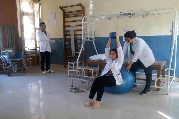 Mother Teresa Saket College of Physiotherapy campus in Panchkula, Haryana, India — photo 2