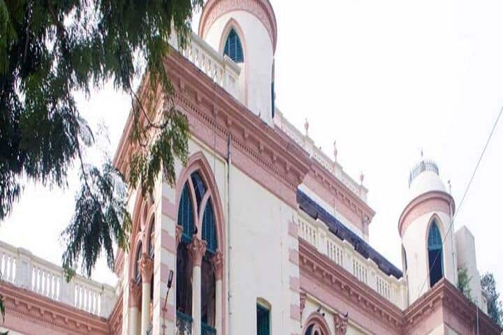 Raja Narendra Lal Khan Women's College campus in Medinipur, West Bengal, India — photo 2