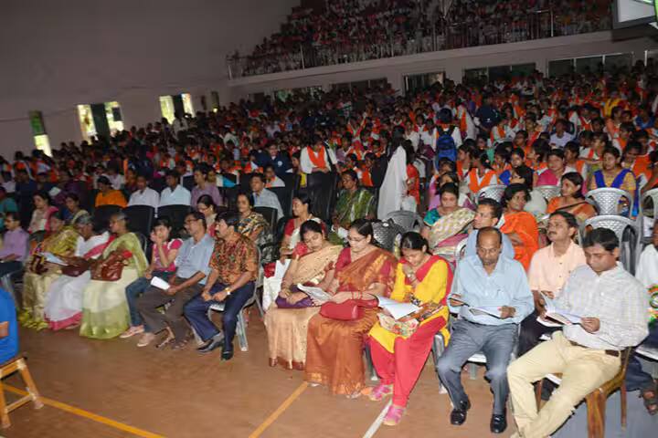 Raja Narendra Lal Khan Women's College campus in Medinipur, West Bengal, India — photo 6