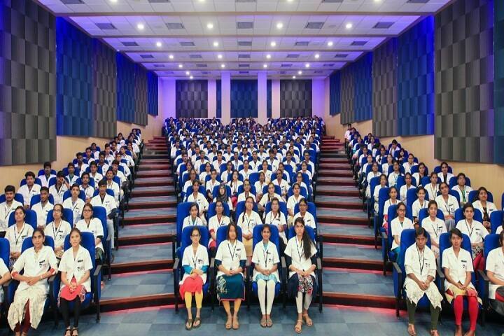 Navodaya College of Nursing campus in Raichur, Karnataka, India — photo 3