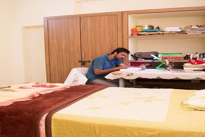 Navodaya College of Nursing campus in Raichur, Karnataka, India — photo 6