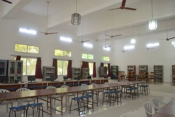 Christian Medical and Training Centre College of Nursing campus in Damoh, Madhya Pradesh, India — photo 3