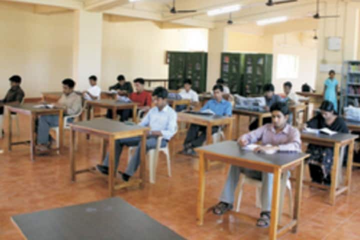 City College of Medical Laboratory Technology campus in Mangalore, Karnataka, India — photo 2