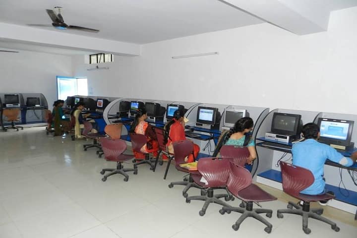 Sri Sai Iqbal College of Management and Information Technology campus in Badhani, Punjab, India — photo 5