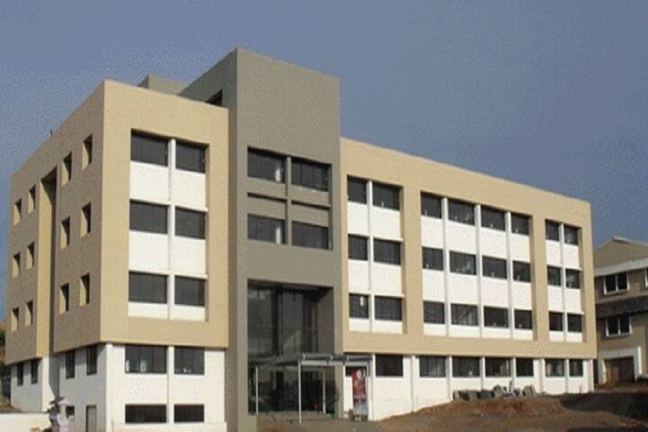 Mahavir Polytechnic campus in Nashik, Maharashtra, India — photo 1
