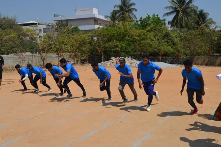 SVR College of Commerce and Management Studies campus in Bangalore, Karnataka, India — photo 3