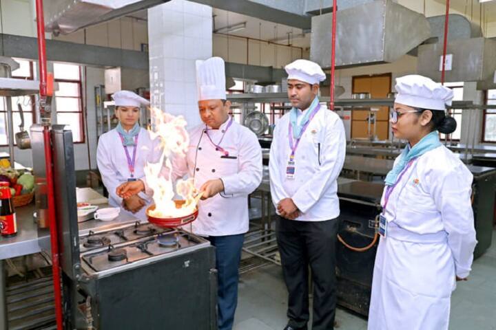 School of Hotel Management and Catering Technology campus in Jaipur, Rajasthan, India — photo 3