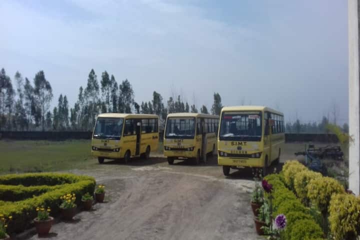 Sun Institute of Management and Technology campus in Shahjahanpur, Uttar Pradesh, India — photo 3