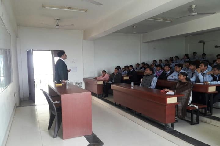 Sun Institute of Management and Technology campus in Shahjahanpur, Uttar Pradesh, India — photo 5