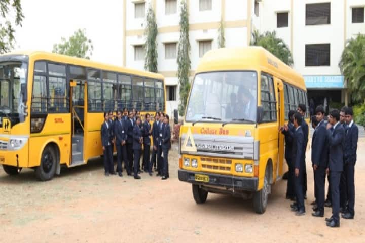 St Xaviers PG College campus in Hyderabad, Telangana, India — photo 4
