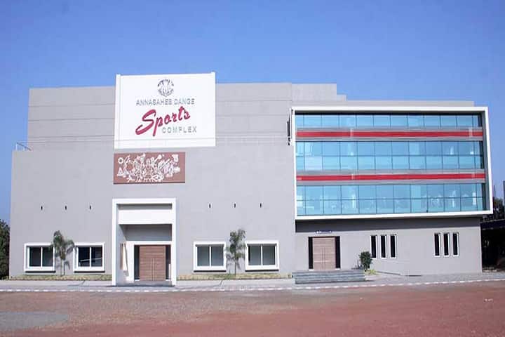 Hon Shri Annasaheb Dange Ayurved Medical College campus in Ashta, Maharashtra, India — photo 3