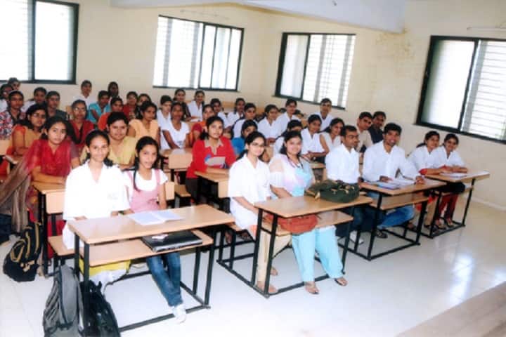Shree Saptashrungi Ayurved Mahavidyalay and Hospital campus in Nashik, Maharashtra, India — photo 2