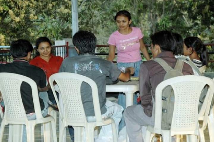 SSR Institute of Management and Research campus in Silvassa, Dadra and Nagar Haveli, India — photo 3