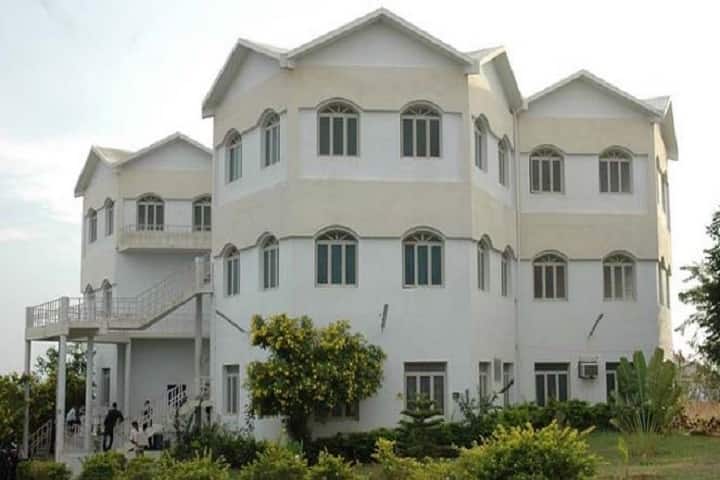 SSM School of Management and Computer Applications campus in Komarapalayam, Tamil Nadu, India — photo 2