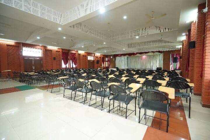 MOSC Nursing College campus in Kolenchery, Kerala, India — photo 2