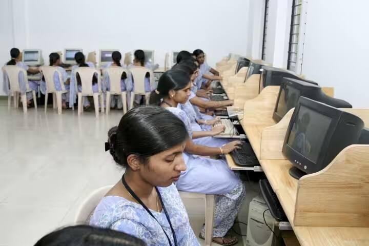 MOSC Nursing College campus in Kolenchery, Kerala, India — photo 5