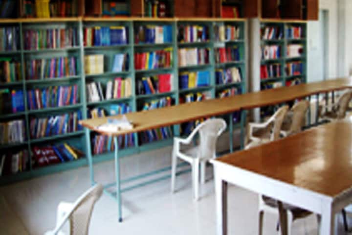 SRM Post Graduate College MBA campus in Karimnagar, Telangana, India — photo 4