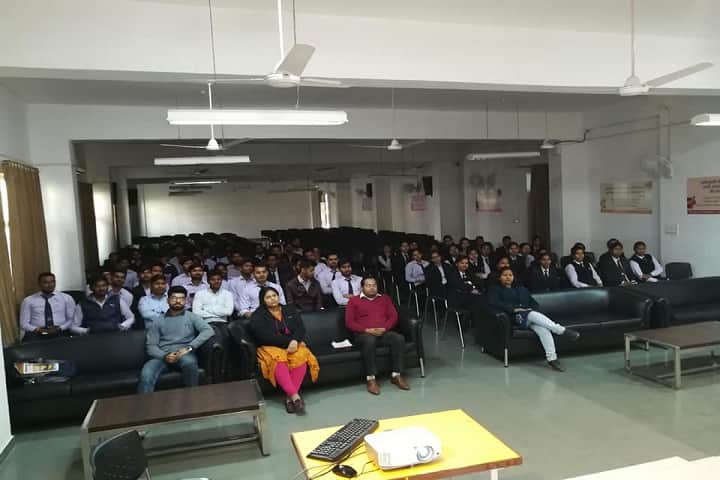 SRMBS Lucknow campus in Lucknow, Uttar Pradesh, India — photo 4