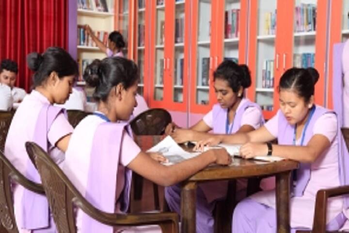 East West College of Nursing campus in Bangalore, Karnataka, India — photo 5