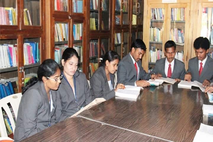 Srinivasa Institute of Management Studies campus in Visakhapatnam, Andhra Pradesh, India — photo 4