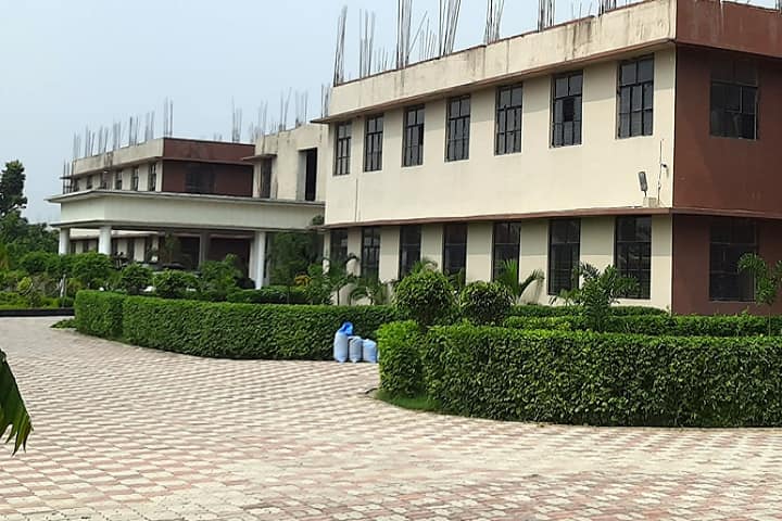 Maha Manav Gautam Buddha Polytechnic campus in Gorakhpur, Uttar Pradesh, India — photo 2