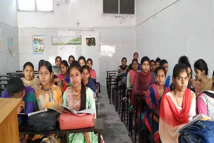 Dev Samaj College for Girls campus in Ambala, Haryana, India — photo 4
