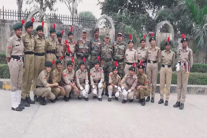 Dev Samaj College for Girls campus in Ambala, Haryana, India — photo 5