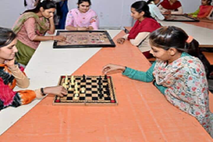 Guru Dronacharya Girls College campus in Hisar, Haryana, India — photo 5