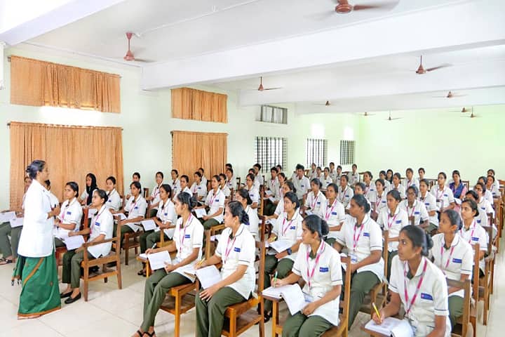 Caritas College of Nursing campus in Kottayam, Kerala, India — photo 4