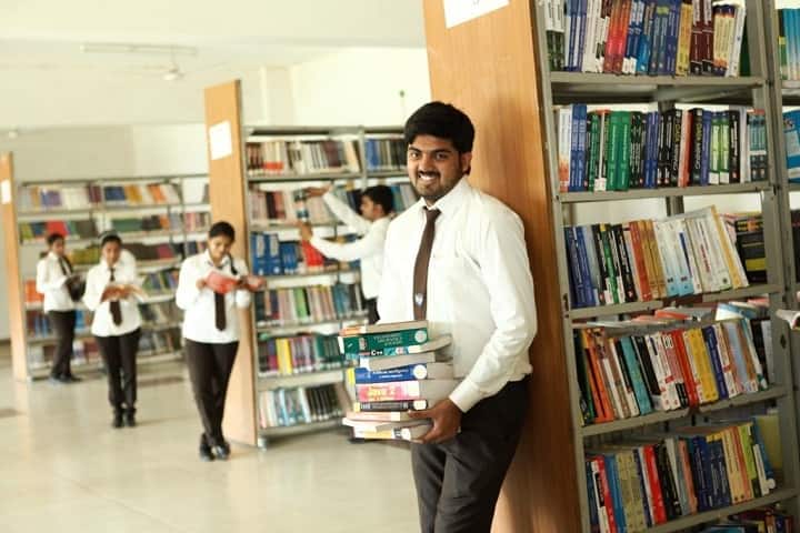 SVS Group of Institutions campus in Meerut, Uttar Pradesh, India — photo 4