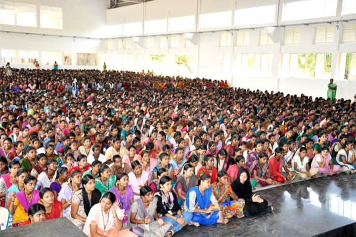 The Standard Fireworks Rajaratnam College for Women campus in Sivakasi, Tamil Nadu, India — photo 2