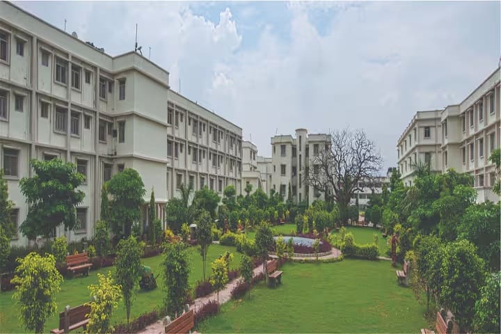 Narayan Nursing College campus in Jamuhar, Bihar, India — photo 2