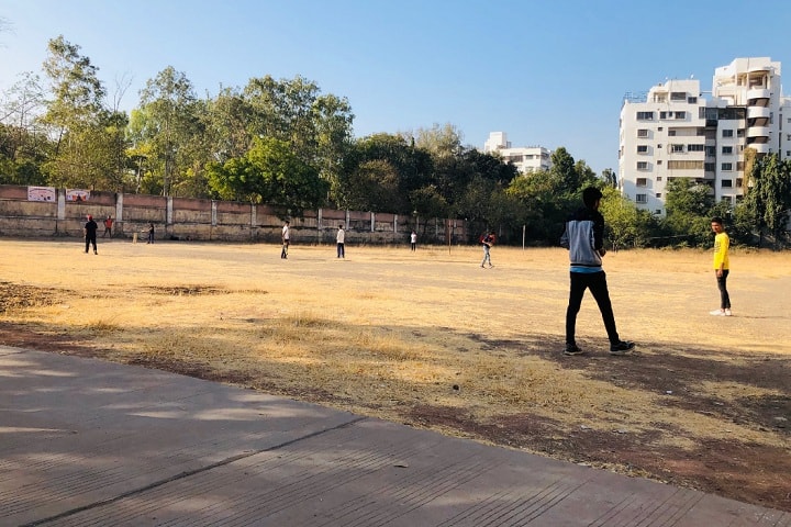 Government Commerce College campus in Jamnagar, Gujarat, India — photo 6
