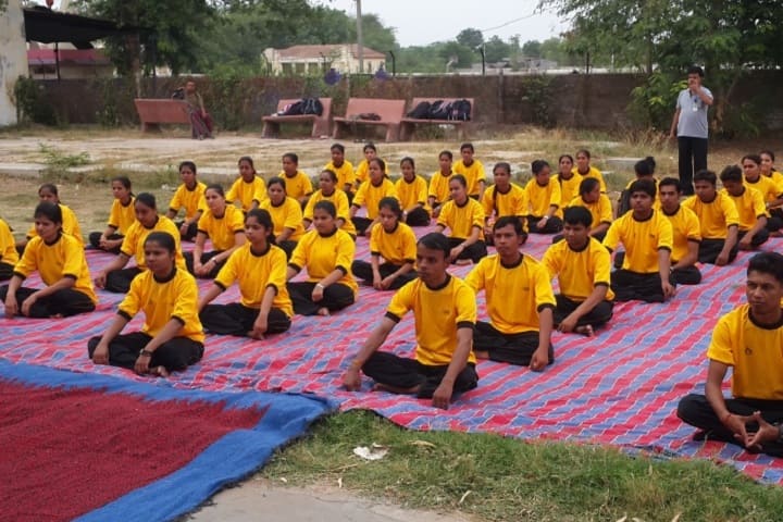 Smt SI Patel Ipcowala College of Education campus in Anand, Gujarat, India — photo 3