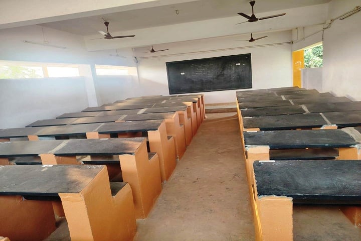 Sri Gayatri Vidya Parishad Degree College campus in Nellore, Andhra Pradesh, India — photo 5
