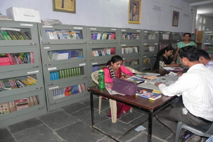 Loknete Gopalraoji Gulve Polytechnic campus in Nashik, Maharashtra, India — photo 3