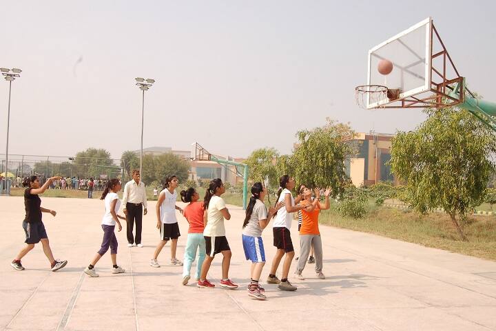 GJU Hisar campus in Hisar, Haryana, India — photo 4