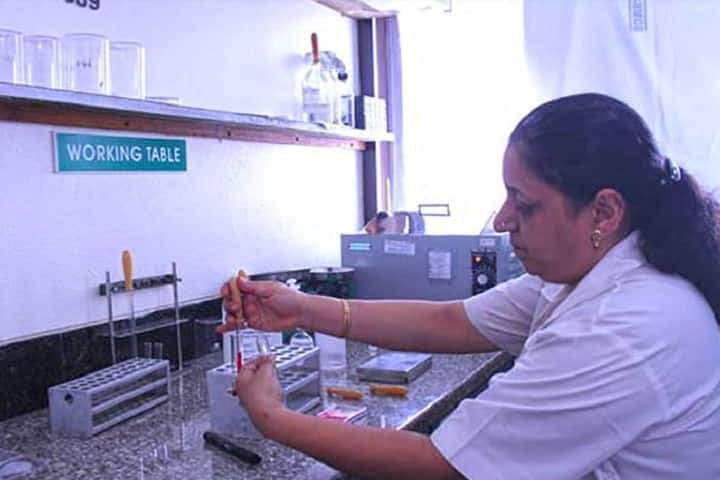 Bombay Hospital College of Nursing campus in Mumbai, Maharashtra, India — photo 3