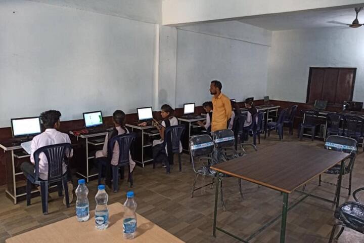 Mahatma Gandhi College of Science campus in Gadchandur, Maharashtra, India — photo 6