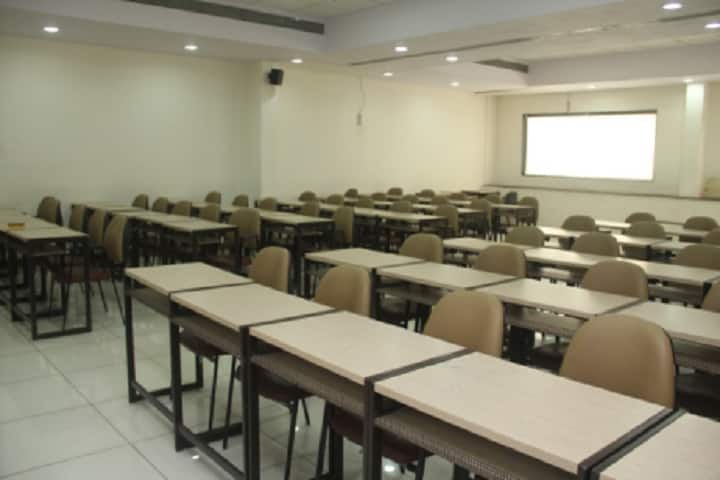 SIES Mumbai campus in Navi Mumbai, Maharashtra, India — photo 2