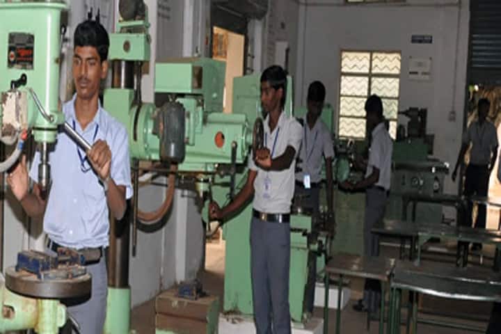 Lakshmi Ammal Polytechnic College campus in Thoothukudi, Tamil Nadu, India — photo 3